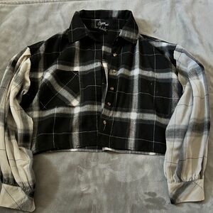 Black and White Plaid Cropped Shirt